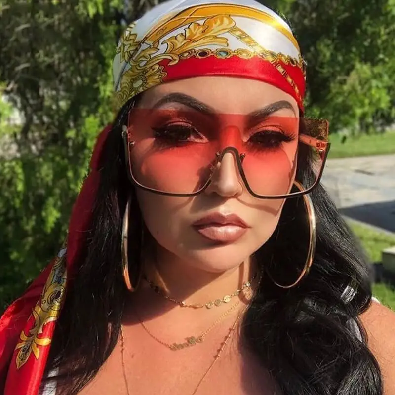 Fashion Big Frame One-piece Sunglasses