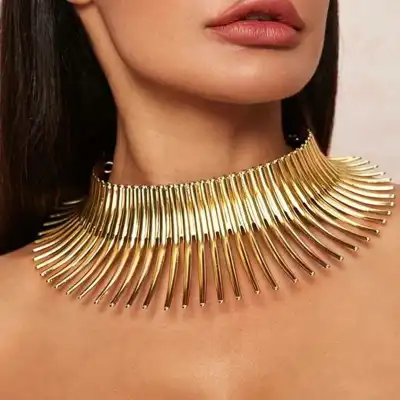 Women Exaggerated Bloom Shaped Design Necklace