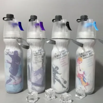 Outdoor Sports Plastic Cold-keeping Function Spray Water Bottle