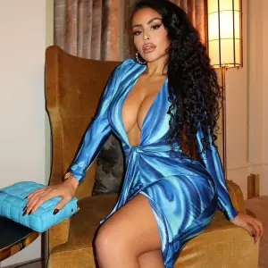 Women Basic Autumn Slim Solid Color Long-Sleeved Side-slit Knitted Dress