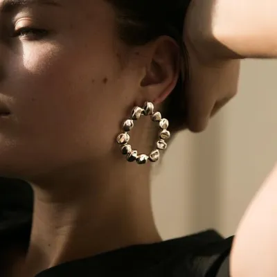 Women Plain Simple Hollow Round Circle Alloy Stud Earrings