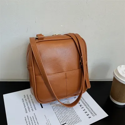 Women Vintage Multi Pocket Design Zipper Solid Color Crossbody Bag
