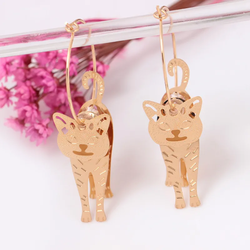Cute Hollow Cat Shape Pendant Design Alloy Drop Earrings
