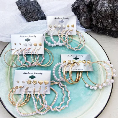 Temperament Geometric Design Pearl Decoration Alloy Earring Set