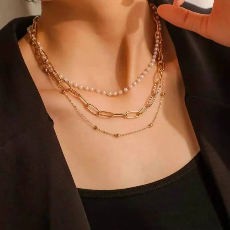 Temperament Pearl Decorative Alloy Multilayer Necklace