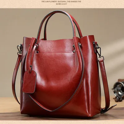 2025 Women'S Bag Genuine Leather Shoulder Crossbody Bag Women'S Large Portable Bag Wax Cowhide Casual Women'S Bag