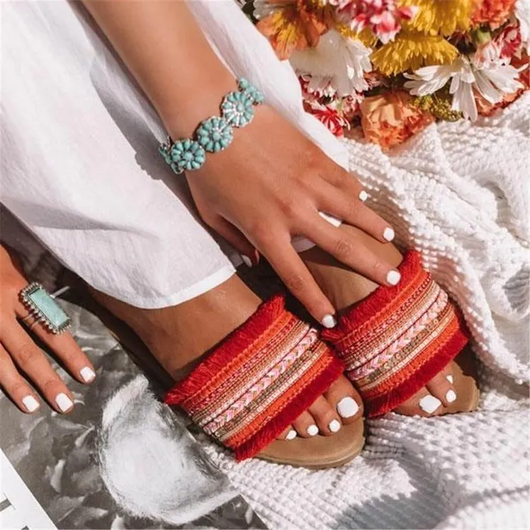 Women Fashion Plus Size Simple Ethnic Style Woven Tassel Flat Slippers