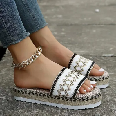 Women Fashion Plus Size Bohemian Ethnic Wind Rope Woven Thick-Soled Slippers