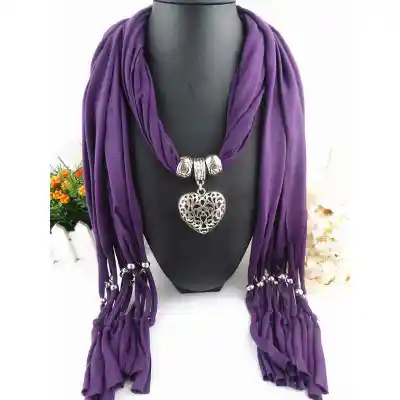 Women Graceful Hollow Heart Shape Alloy Pendant Polyester Scarf Necklace