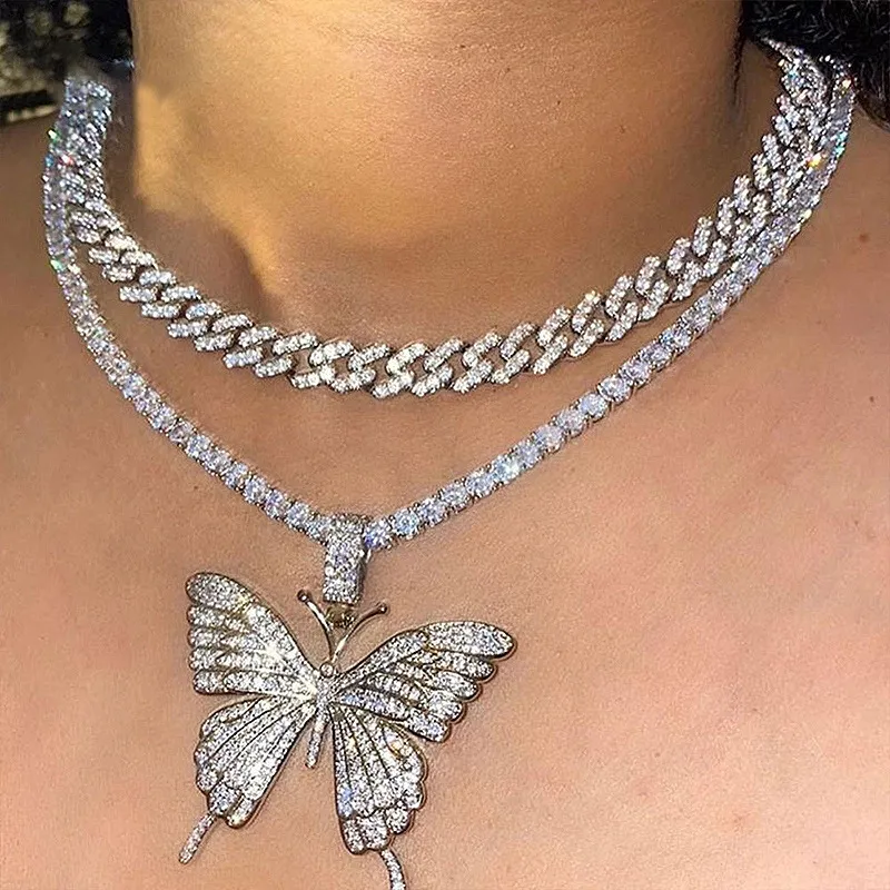 Exaggerated Butterfly Shape Pendant Rhinestone Decorative Alloy Multilayer Necklace