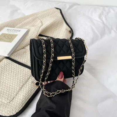 Women Casual Chain Clamshell Design Plaid Pattern Crossbody Bag