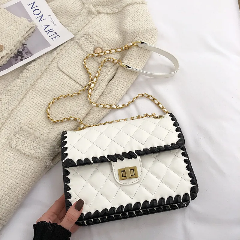 Women Vintage Chain Clamshell Design Color Blocking Quilted Crossbody Bag