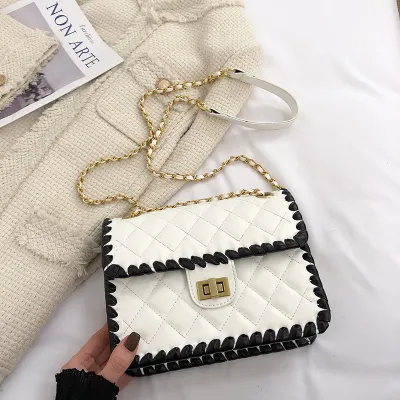 Women Vintage Chain Clamshell Design Color Blocking Quilted Crossbody Bag