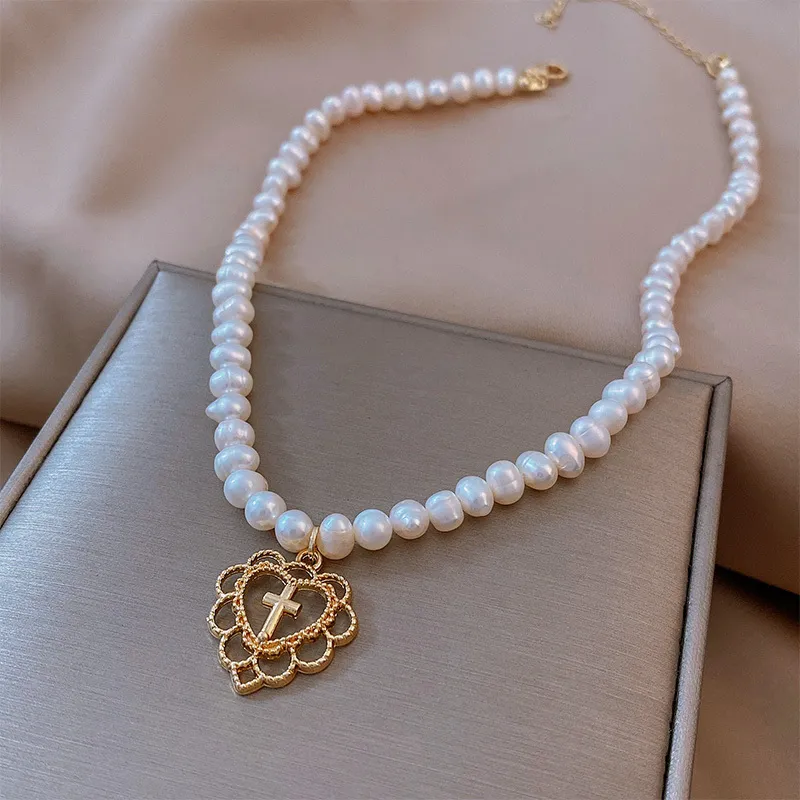Temperament Heart Shaped Cross Design Pearl Decoration Alloy Choker Necklace