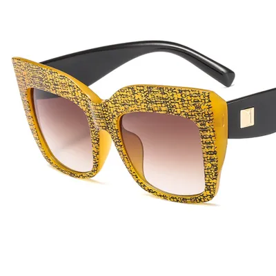 Women Vintage Gradient Lens Oversized Frame Sunglasses
