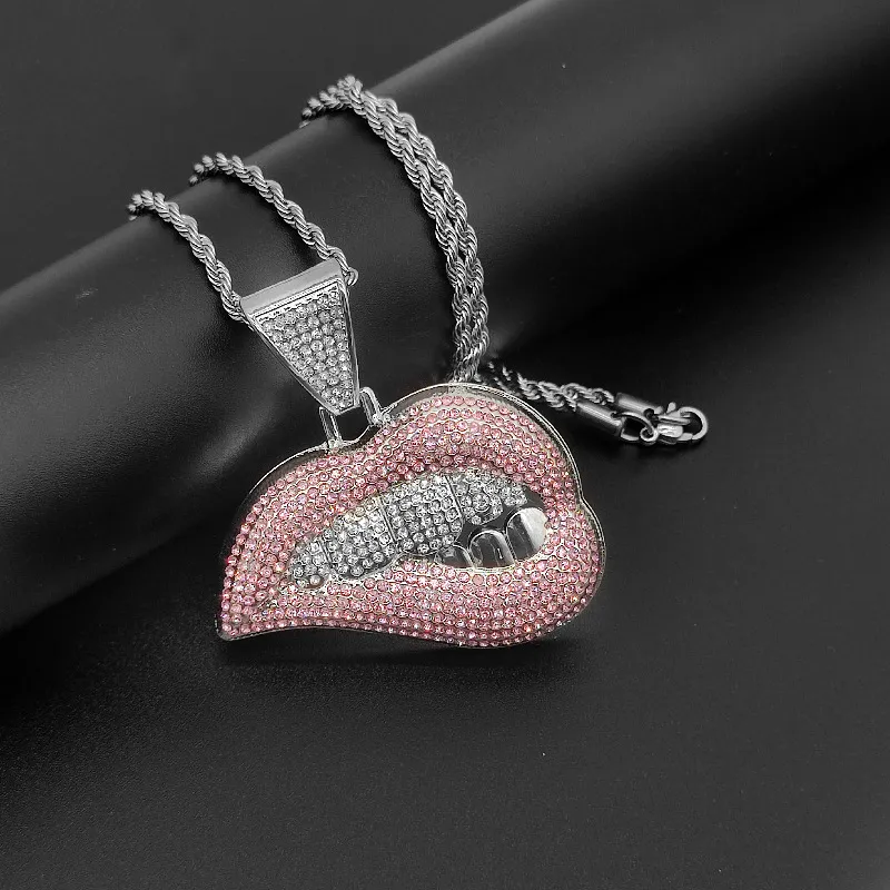 Unisex Luxury Punk Rhinestone Bite Lip Shaped Pendant Necklace