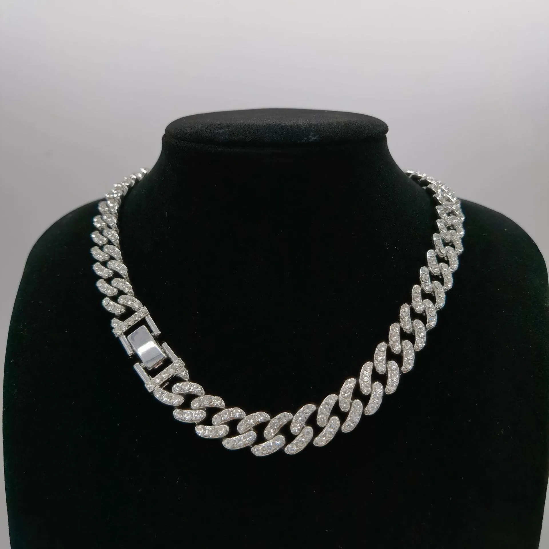 Unisex Hiphop Rhinestone Thick Necklace