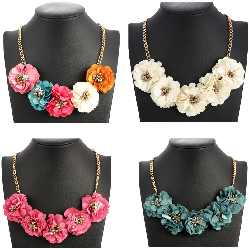Women Vintage Flower Design All-match Choker Necklace