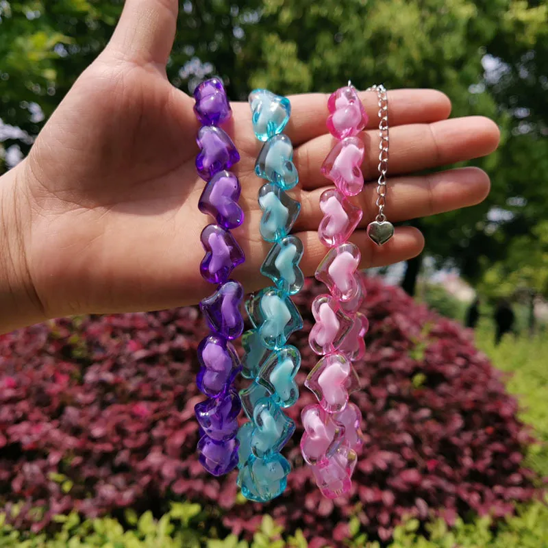 Women Chic Heart Shaped Acrylic Beaded Choker Necklace