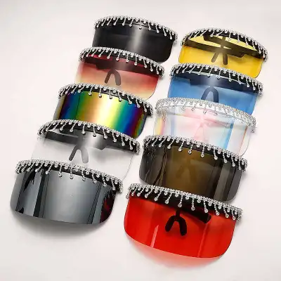 Wholesale Ladies One Piece Oversized Lens Anti-Peeping Handmade Rhinestone Fashion Outdoor UV Protection Sunglasses