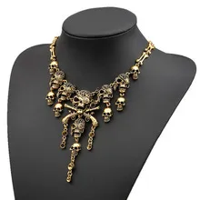 Women Retro Exaggerated Skull Design Alloy Tassels Multilayer Necklace
