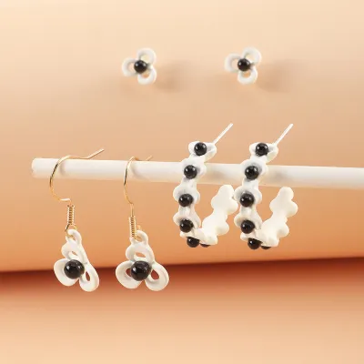 Women Exquisite Black And White Series Stud Hoop Earrings Set