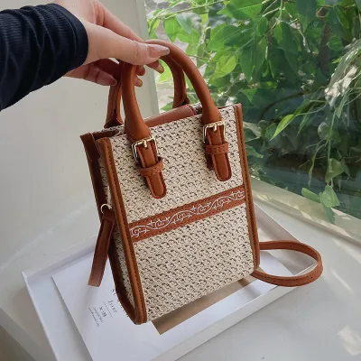 Women Casual Woven Design Straw Square Crossbody Bag