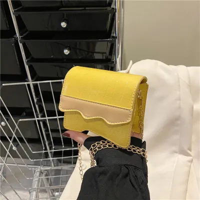 Women Fashion Mini Flap Design Crocodile Pattern PU Crossbody Bag