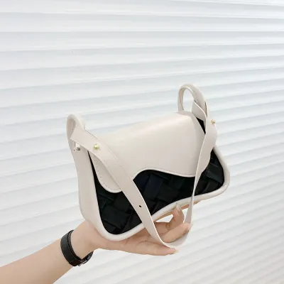 Women Fashion Flap Woven Design PU Crossbody Bag
