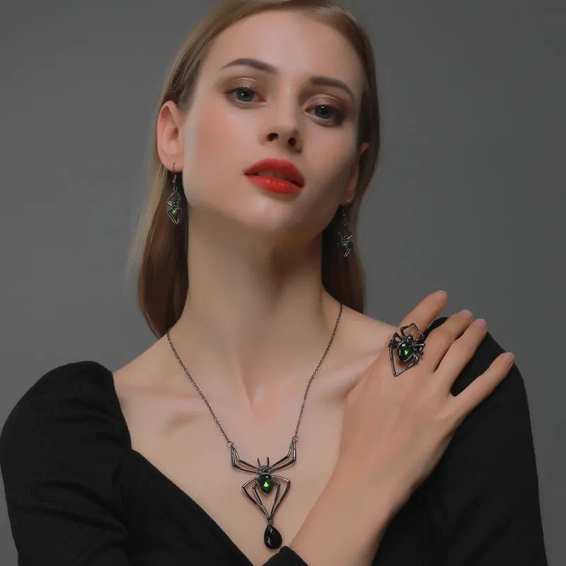 Halloween Women Fashion Exaggerated Retro Green Alloy Halloween Spider Necklace