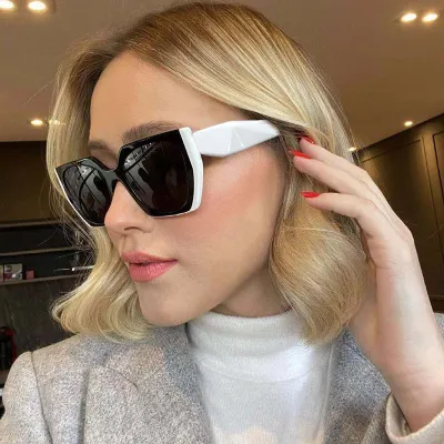 Women Fashion Polygonal Two Tone Frame Sunglasses