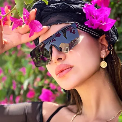 Unisex Outdoor Personality Square Large Frame One Piece Sunglasses