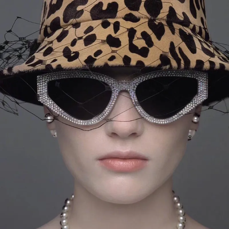 Women Fashion Diamond Cat Eye Plastic + Metal Frame Sunglasses