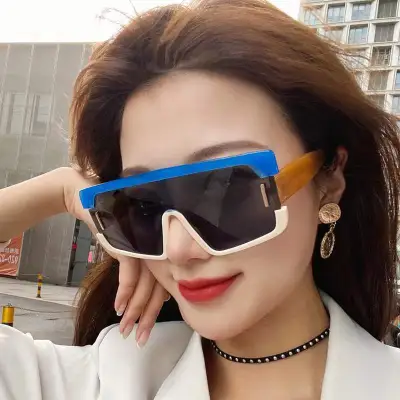 Women Fashion Large Square Frame With Rice Nail One Piece Sunglasses