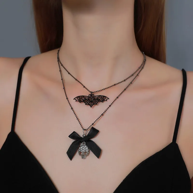 Women Fashion Retro Halloween Bow Bat Skull Pendant Necklace