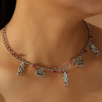 Women Fashion Personality Punk Metal Chain Skull Halloween Necklace