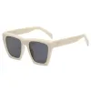 C04 Beige Frame Gray