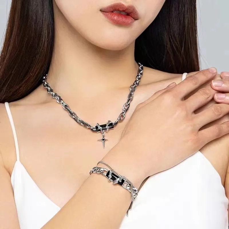 Unisex Fashion Personality Black Gemstone Multilayer Winding Necklace