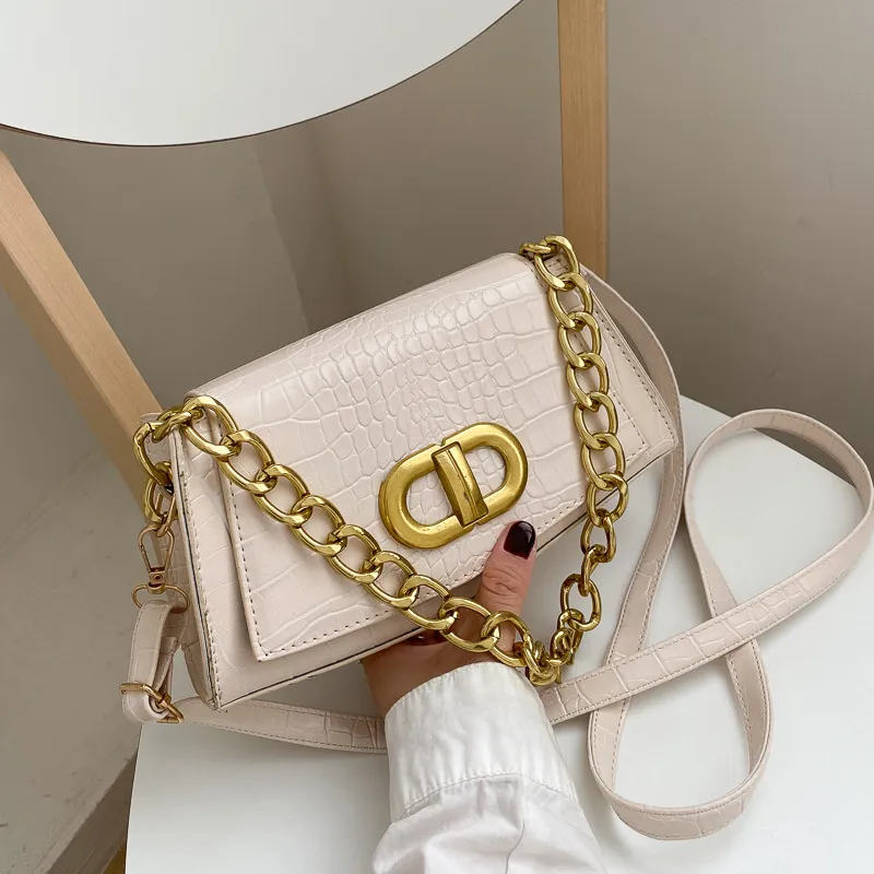 Women Fashion Popular Shoulder Chain Bag Messenger Bag